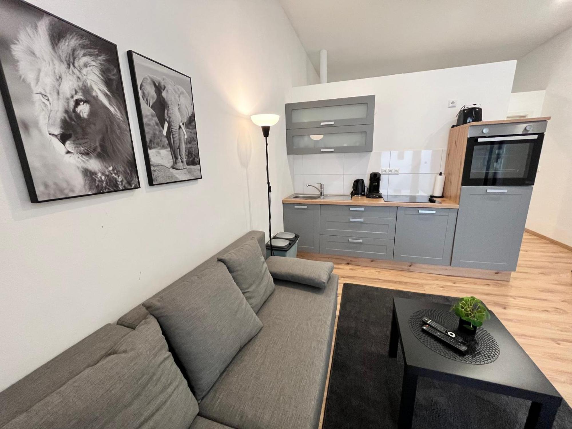 Apartment Central 10B 40Qm Wi-Fi Free Parking Calm Back House Dortmund Exterior photo