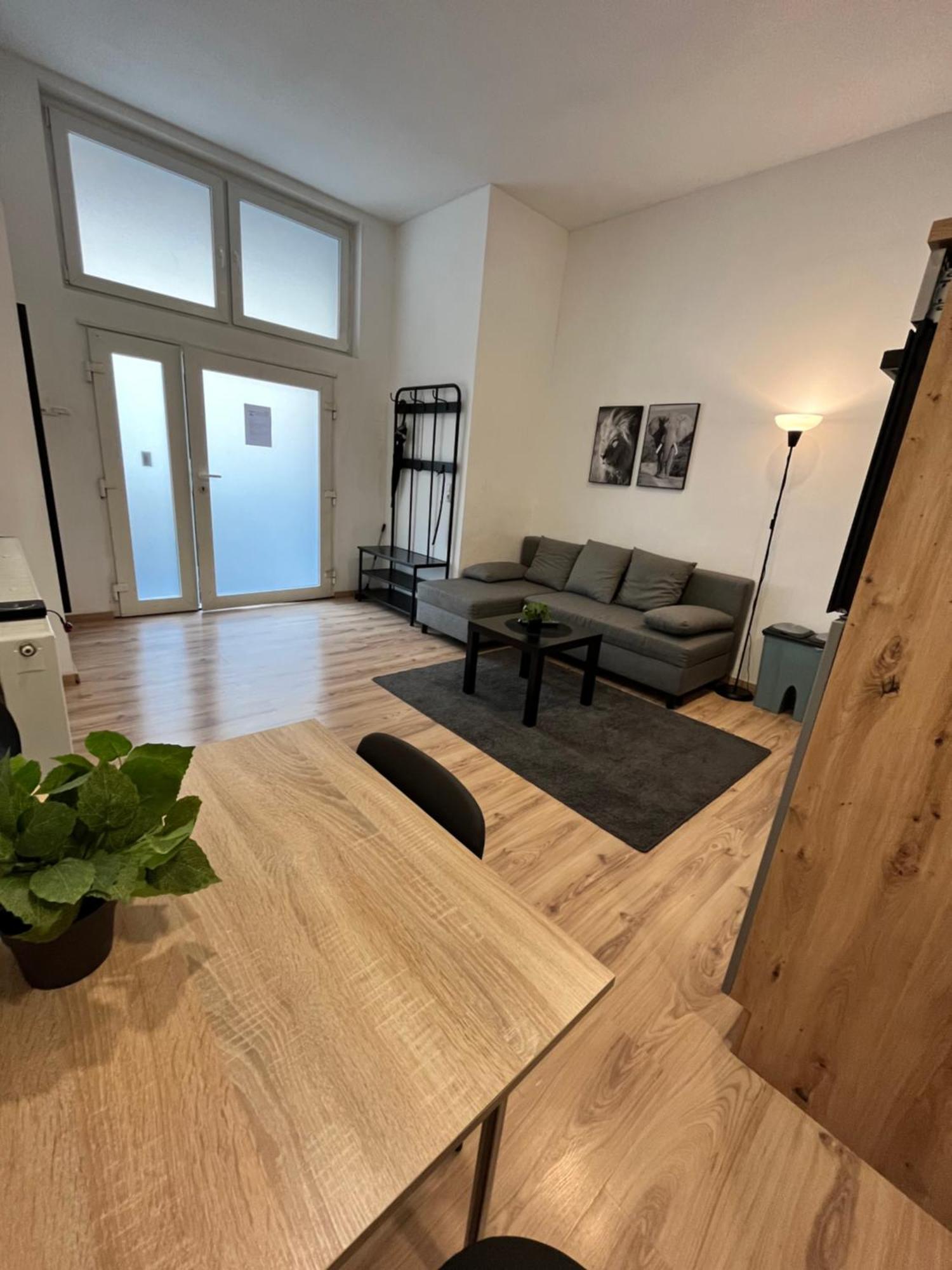 Apartment Central 10B 40Qm Wi-Fi Free Parking Calm Back House Dortmund Exterior photo