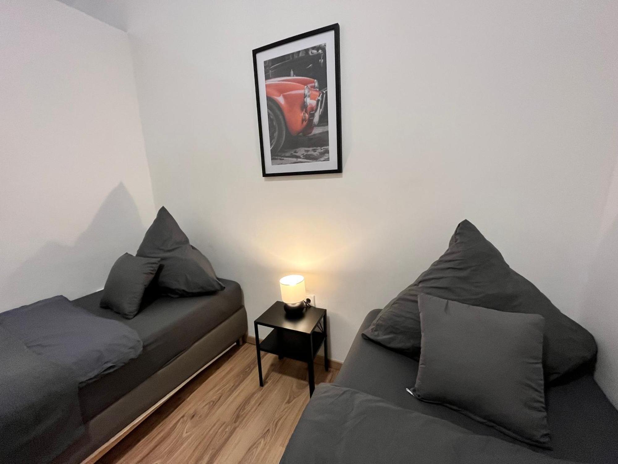 Apartment Central 10B 40Qm Wi-Fi Free Parking Calm Back House Dortmund Exterior photo